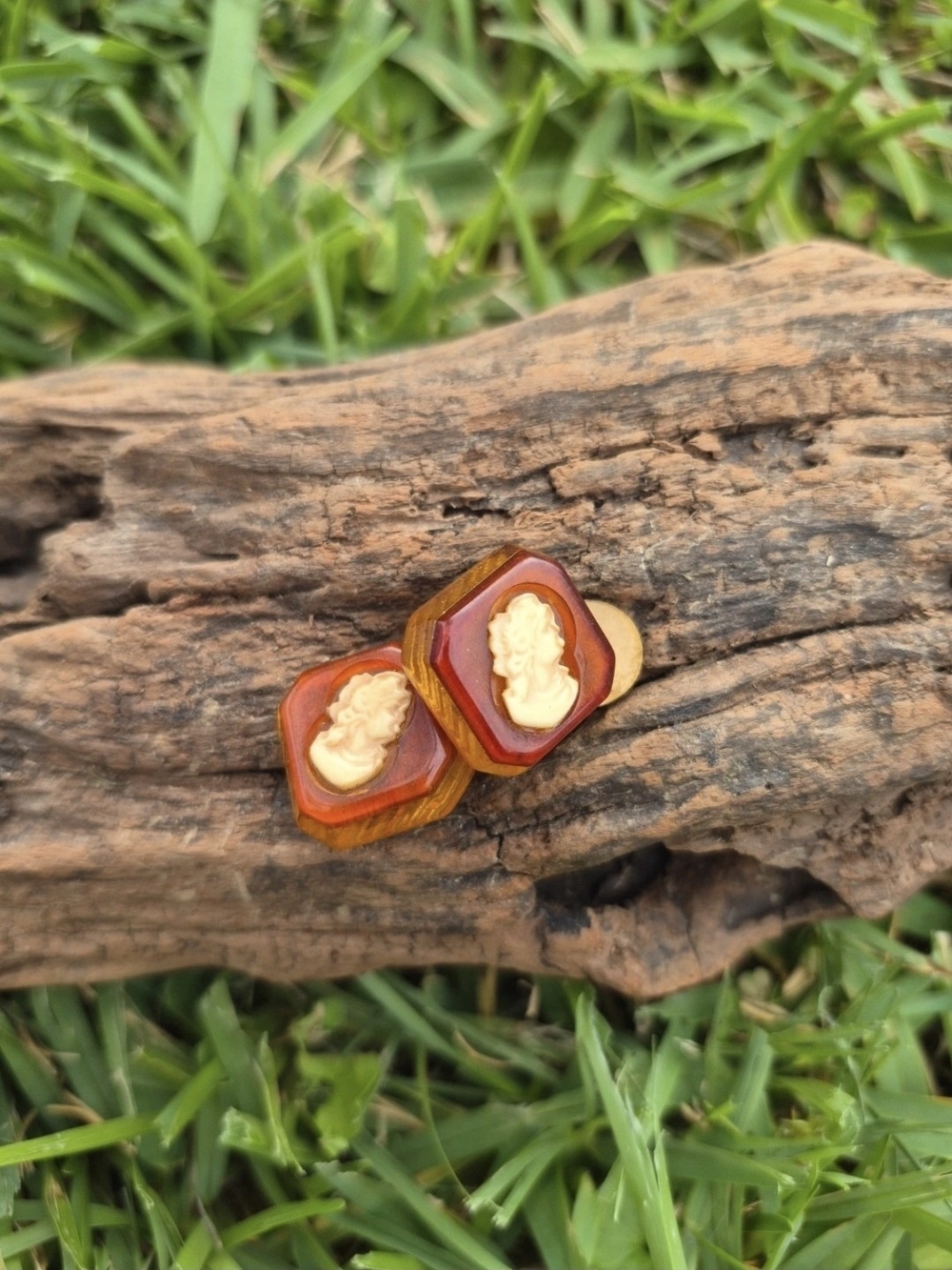 Vintage Cameo Bakelite Hexagon Earrings in Amber and Cream